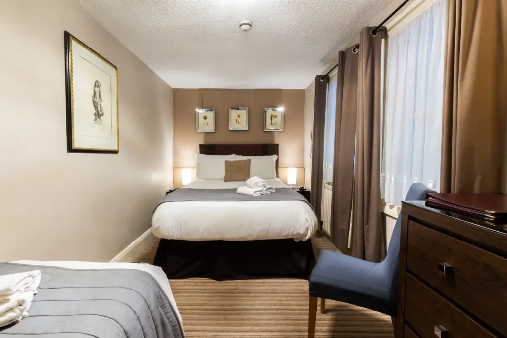 Double Room at Arosfa Hotel London